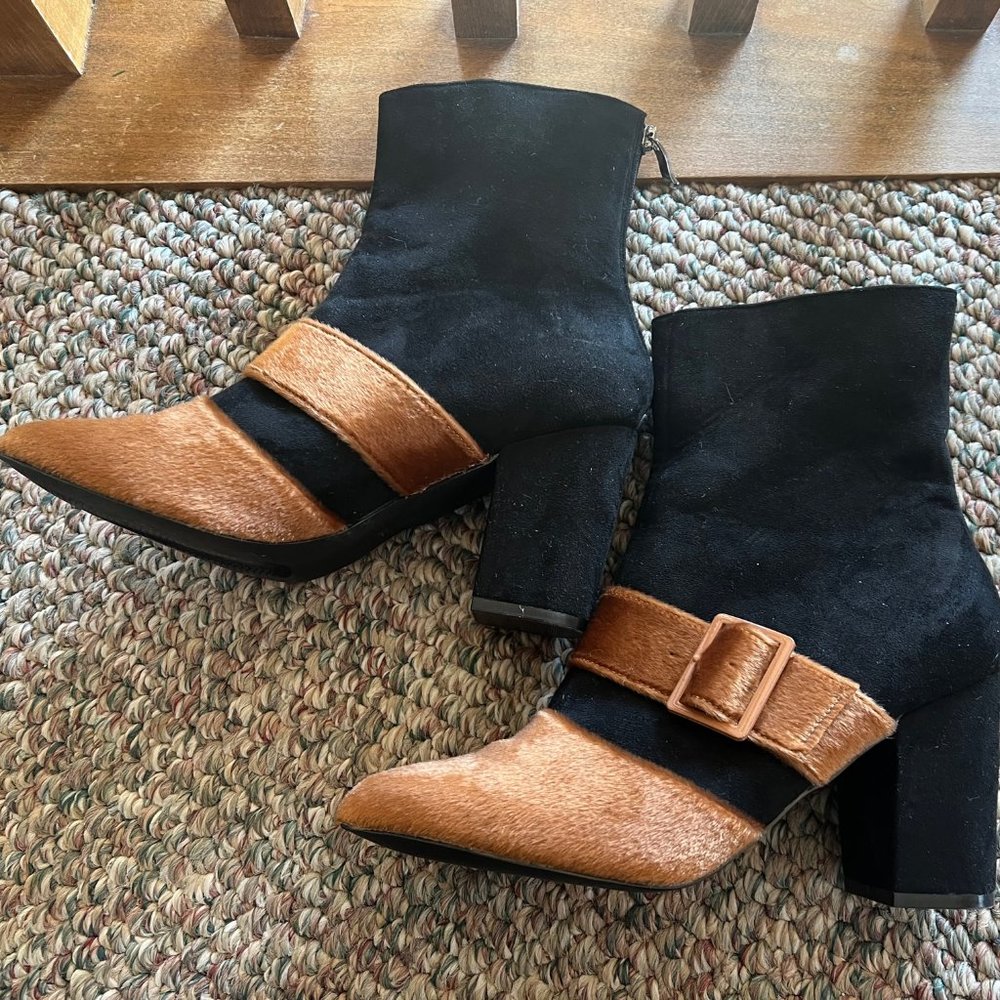 Women's Two-Tone Black and Tan Ankle Booties with Buckle